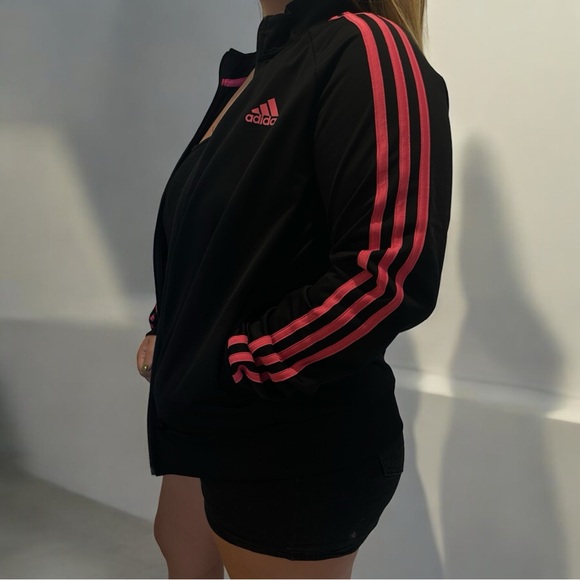 Adidas Primegreen Essentials Warm-Up 3 Stripes Women - Picture 2 of 3